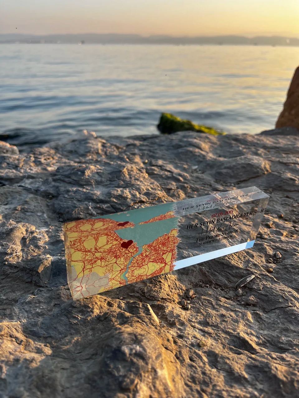 📍✨ Her Şeyin Başladığı Yer Map Anı Plaketi: Anılarınızı Sanata Dönüştürün! ❤️🗺️